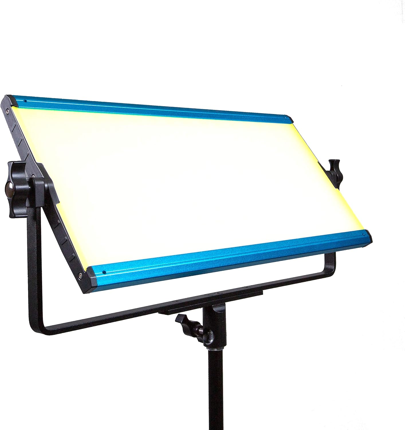 RGB and Bi-Color 2800-8000K LED Video Light V636
