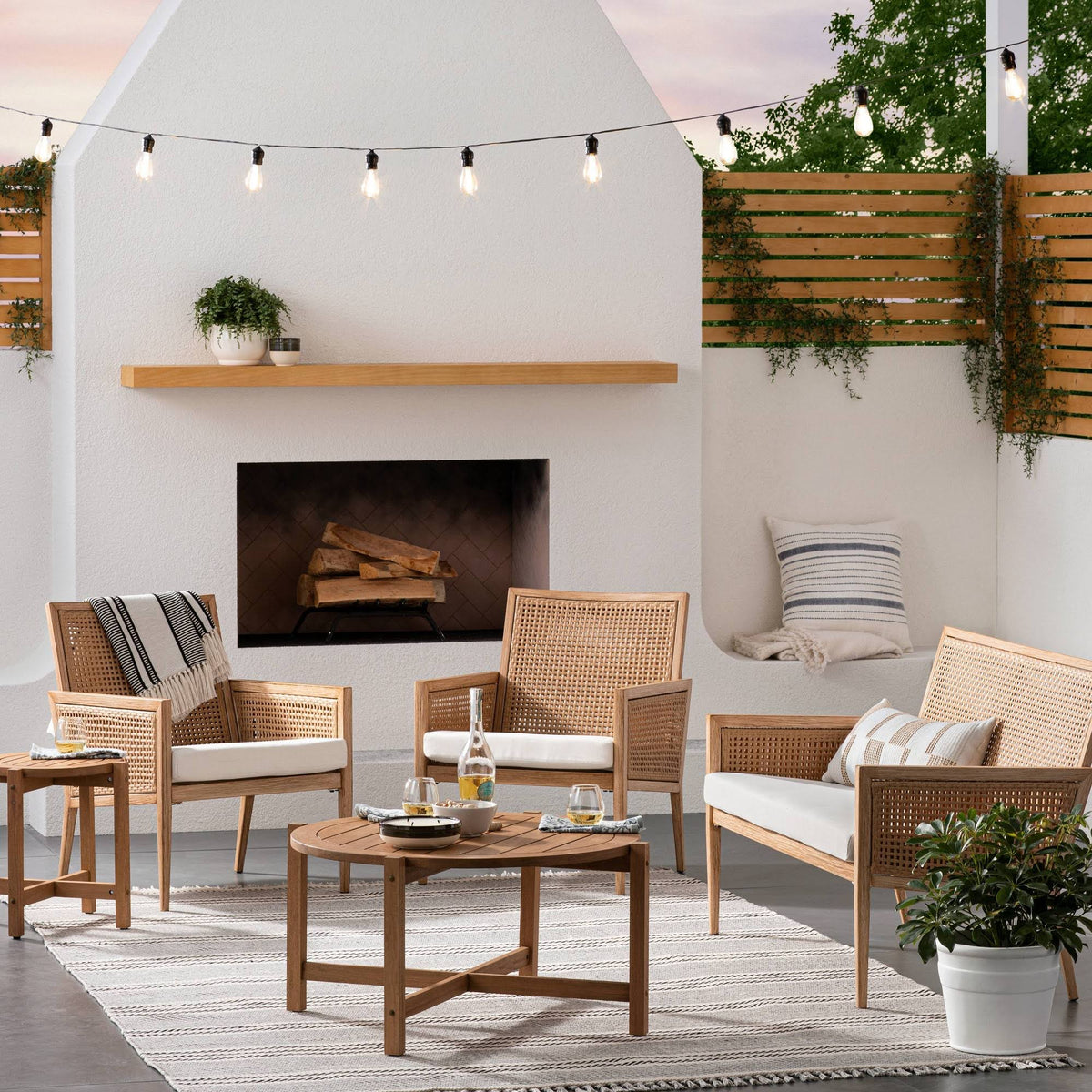 Wicker & Metal Patio Sofa V990156