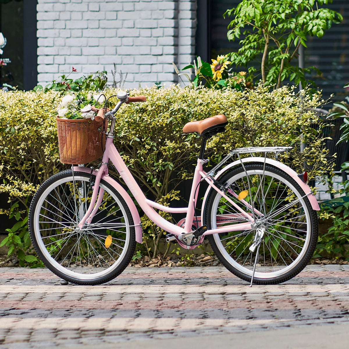 24 Inch City Cruiser Bicycle with Carbon Steel Frame Dual V Brakes Basket M7643