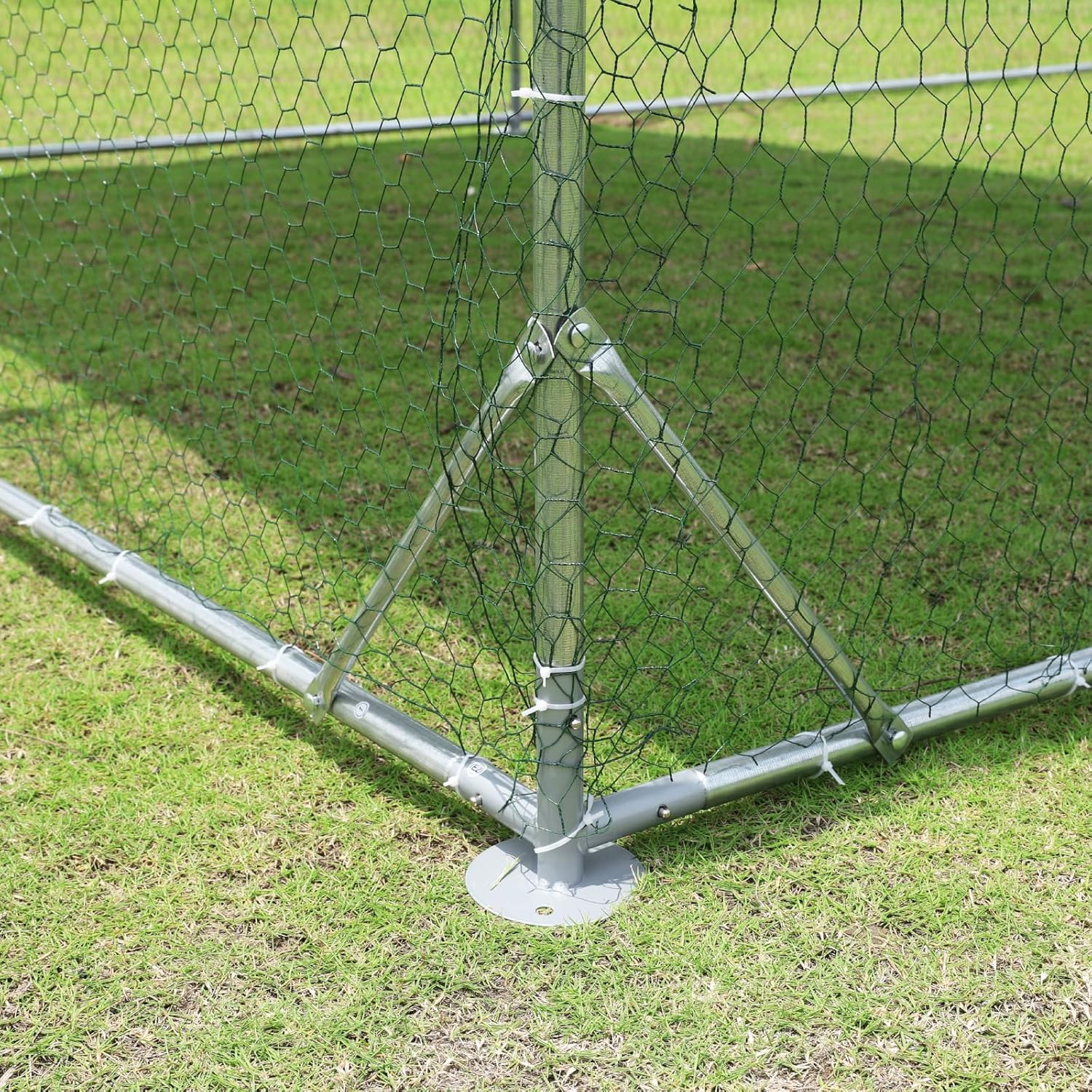 Large Metal Chicken Coop Walk-in Poultry Cage with Waterproof and Anti-Ultraviolet Cover (9.2'W x 12.5'L x 6.5'H) X267500