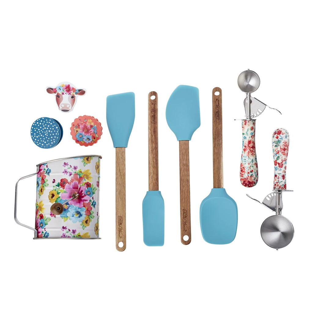 10-Piece Baking Tools Set with Sifter, Scoops, Spatulas, and Clips, Red C127