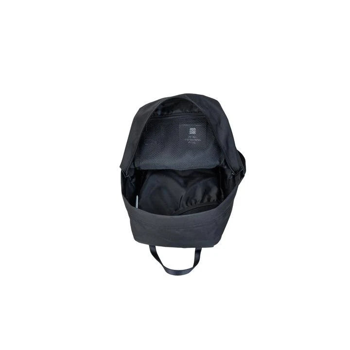 Classic Flight 12L Absolute Black Backpack H2969