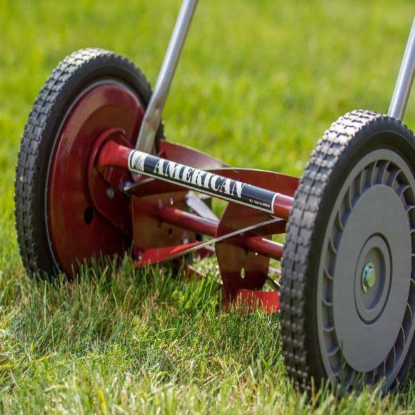 14 in. Manual Push Reel Lawn Mower L202