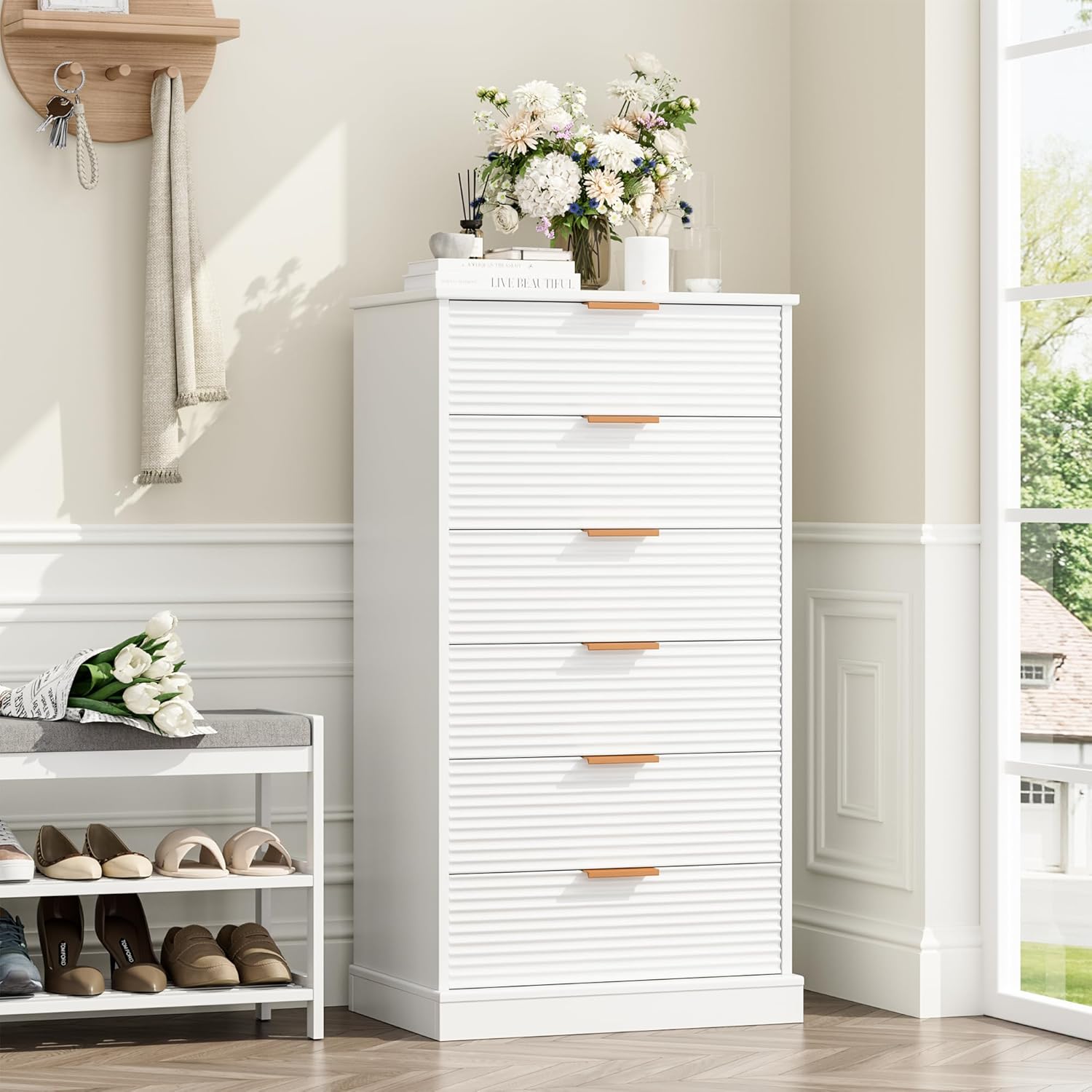 6 Drawer White Dresser C514179