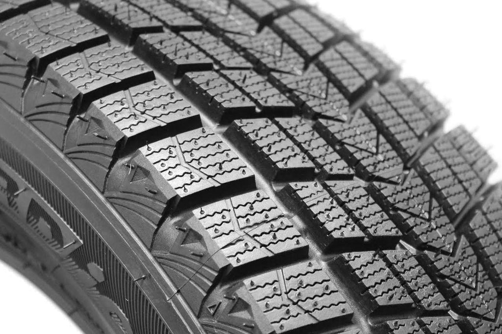 235/60R18 103Q SUV Tire H6374