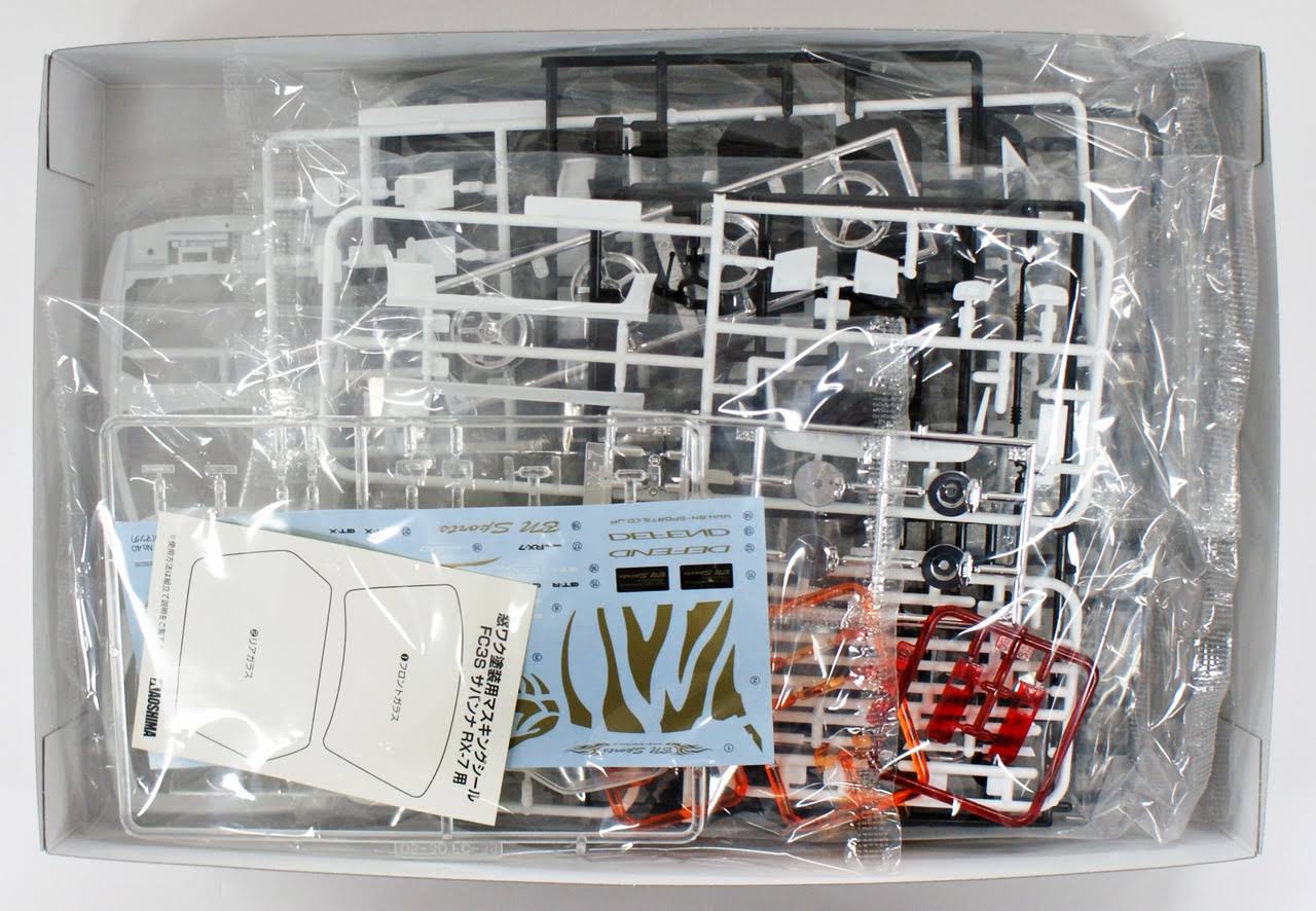 1/24 Scale RX-7 Kit Q441975