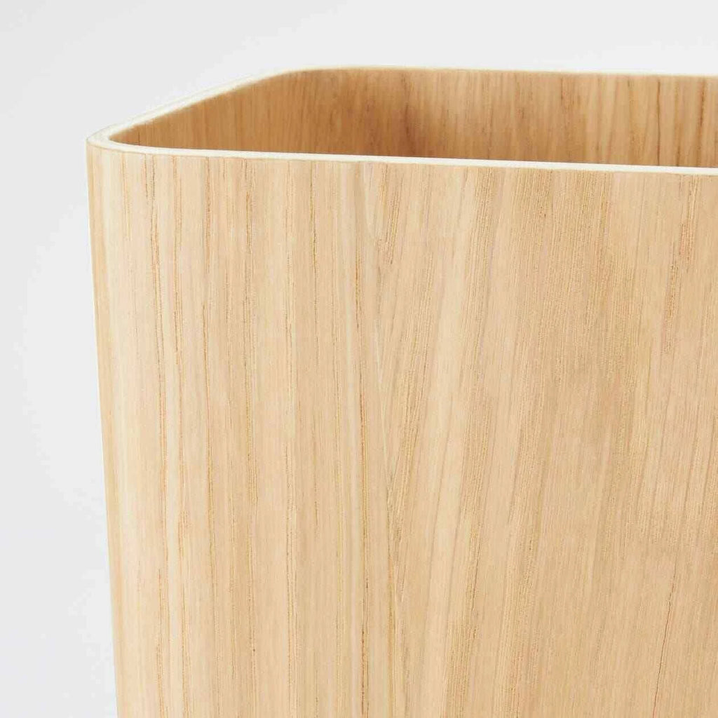 Oak Wood Trash Can with Lid D737340