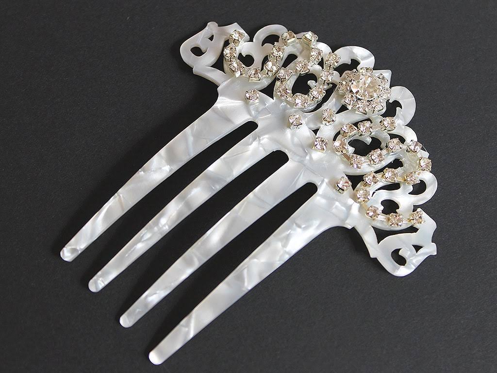 Mother of Pearl Rhinestone Bridal Hair Comb M948096