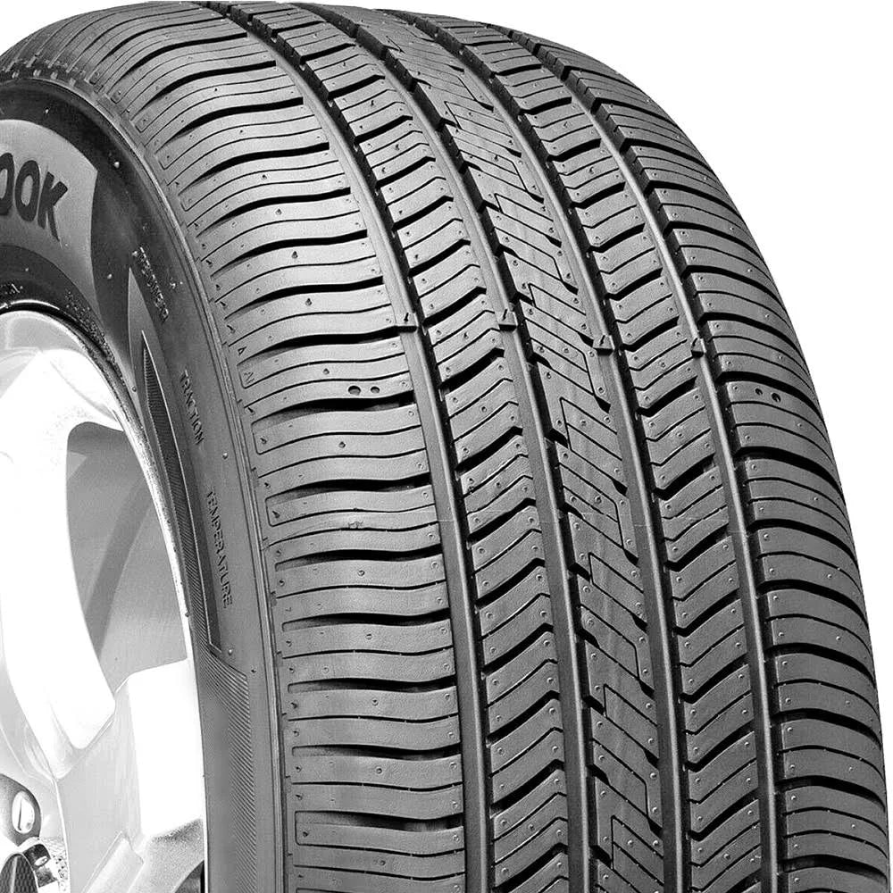 225/70R15 100T Tire Q4182