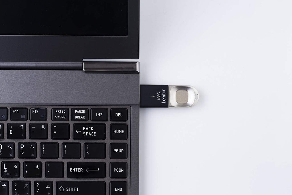 128 GB USB 3.0 Flash Drive, Black/Silver Pack of 2 W6709