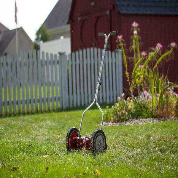 14 in. Manual Push Reel Lawn Mower L202