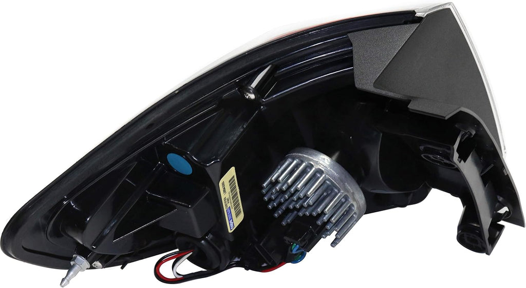 Passenger Side Outer Tail Light X150