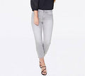 5-Pocket Crops with Back Petal Hem C222